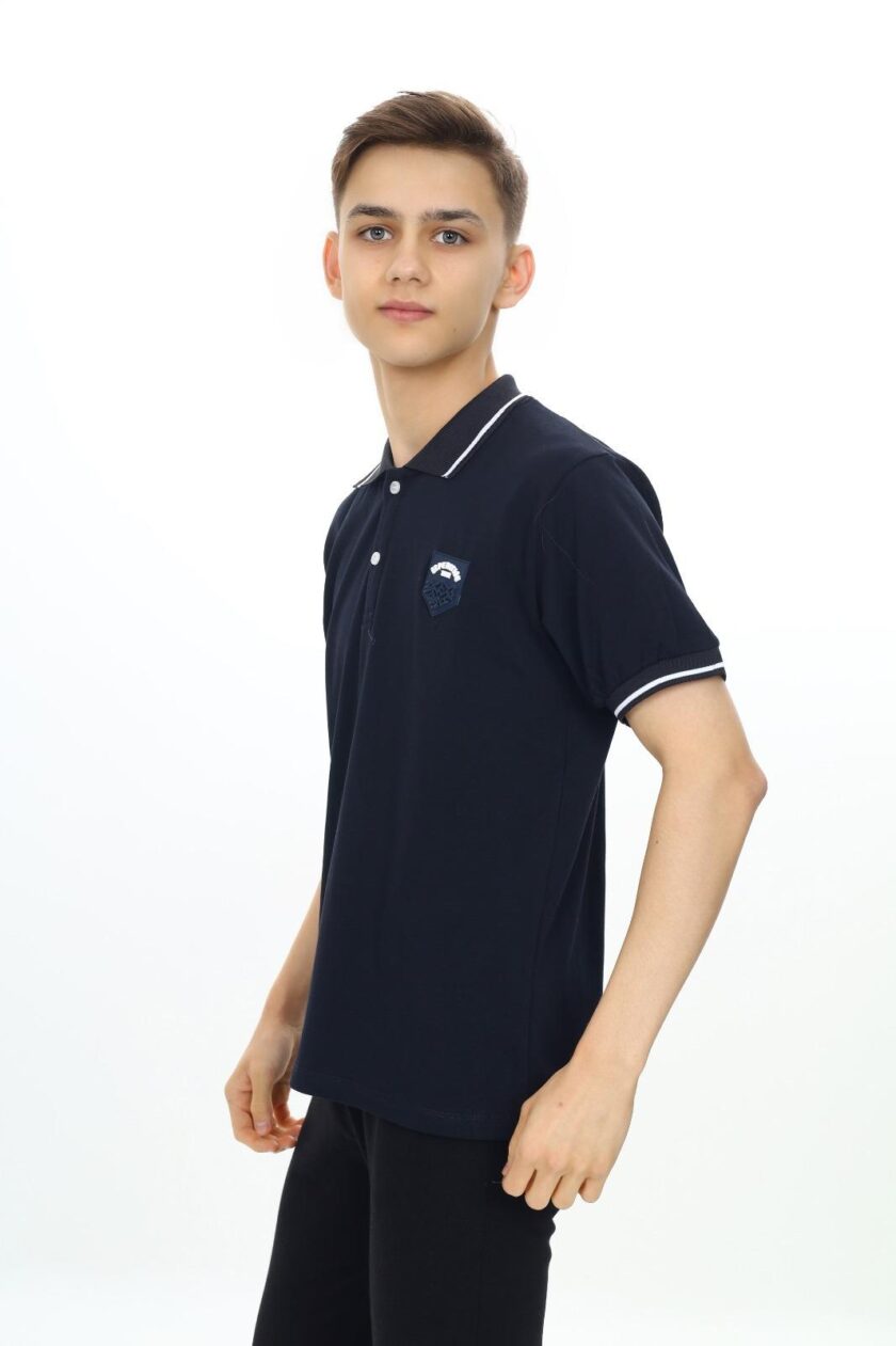 T-shirt polo dla chłopca z naszywką-4704 - obrazek 4