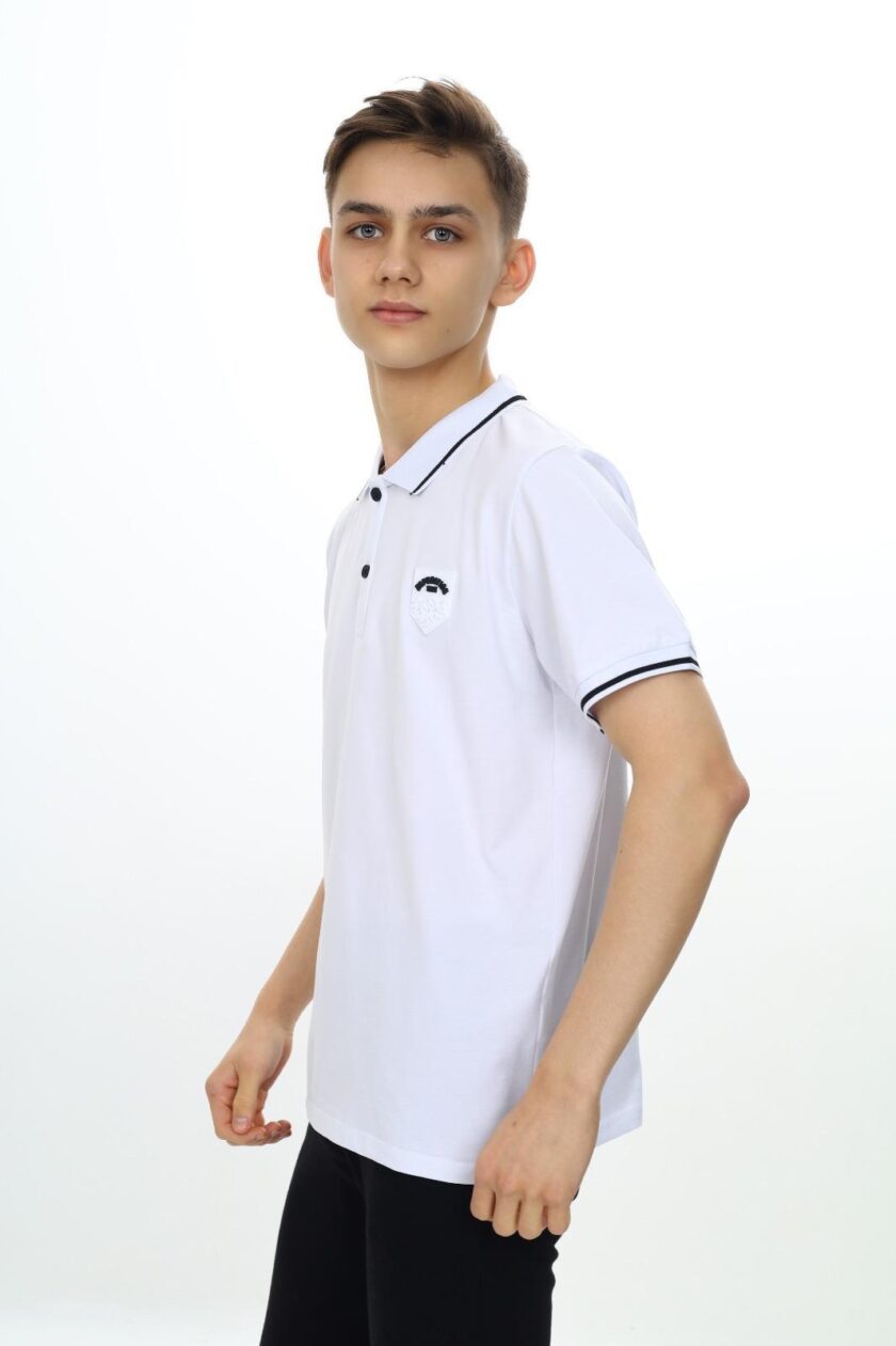 T-shirt polo dla chłopca z naszywką-4704 - obrazek 2