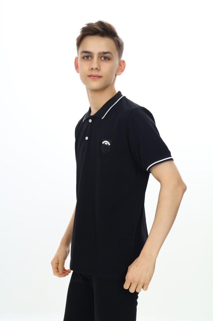 T-shirt polo dla chłopca z naszywką-4704 - obrazek 4